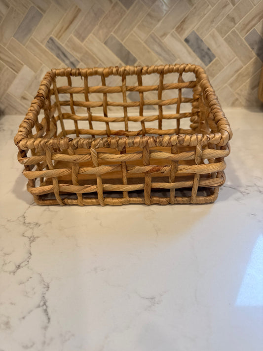Basket w/Wood Bottom