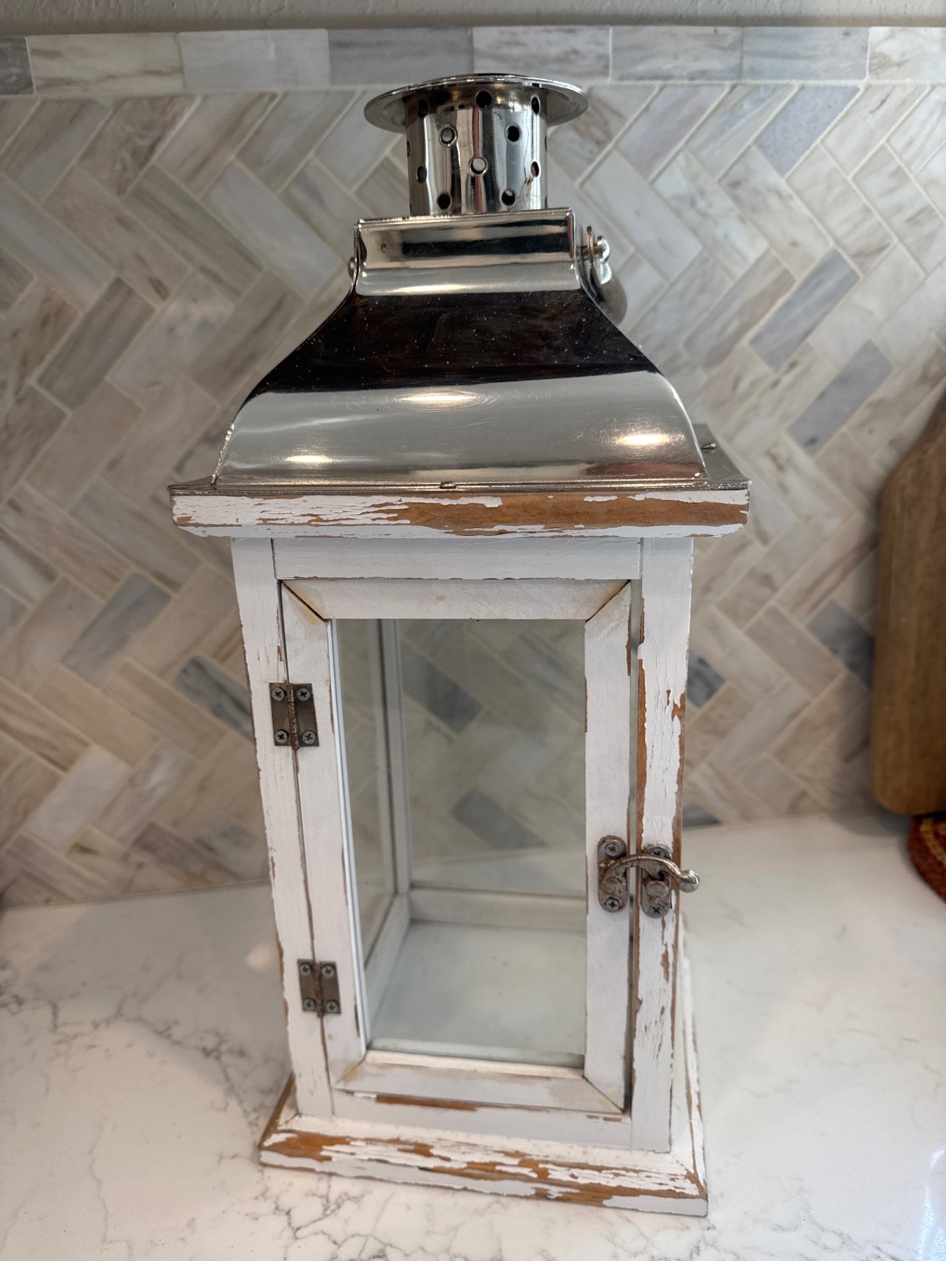 White Chippy Lantern Lg