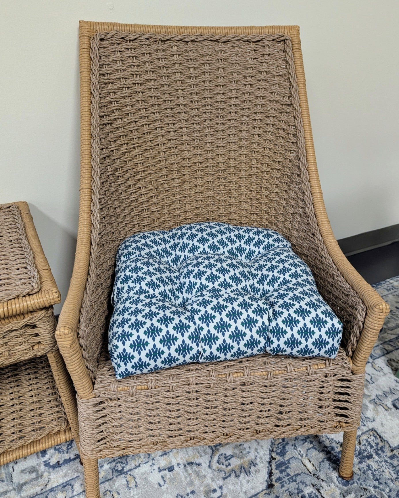 Faux Woven Wicker & Metal Chair with Table