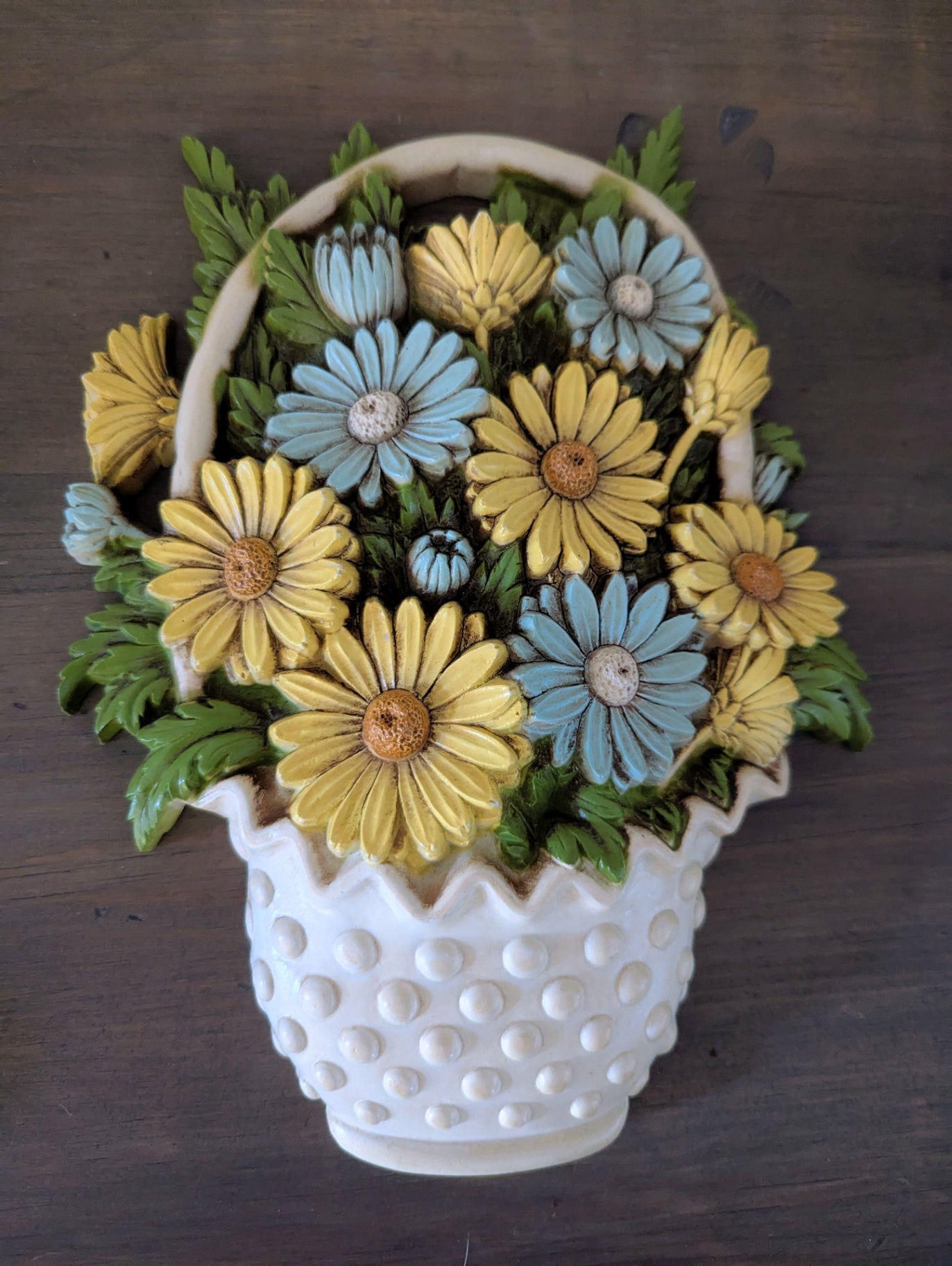 Vtg.  Burwood daisies Wall Hanging Pair