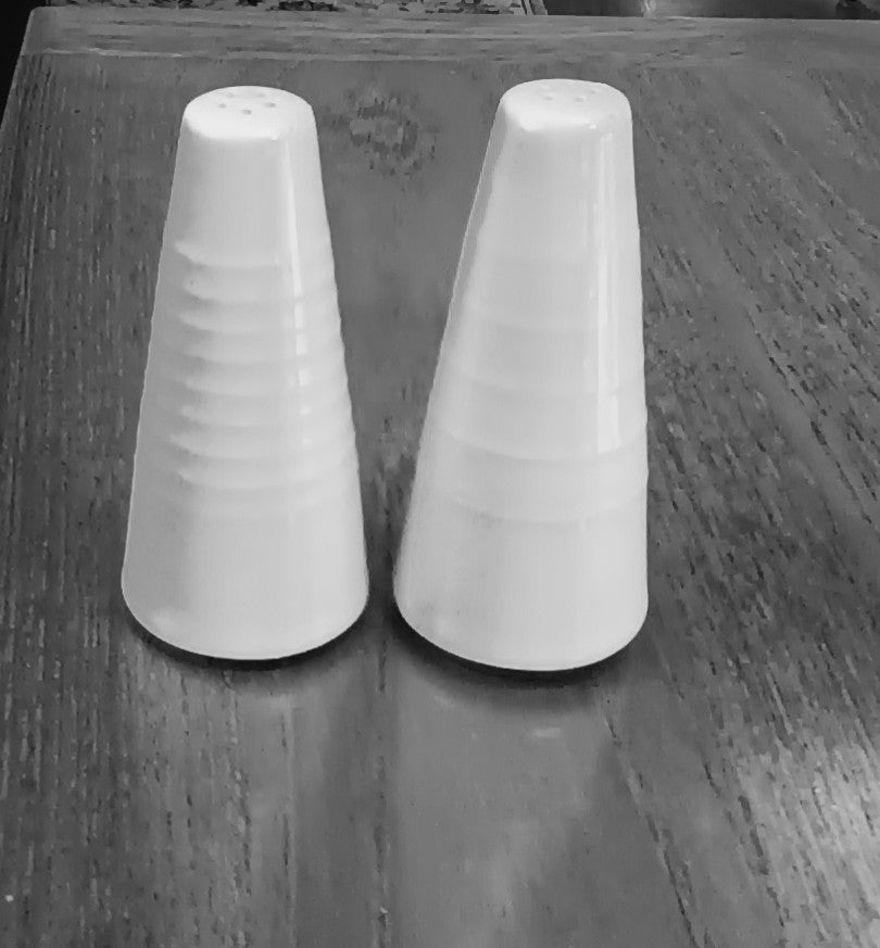 Modern Salt & Pepper