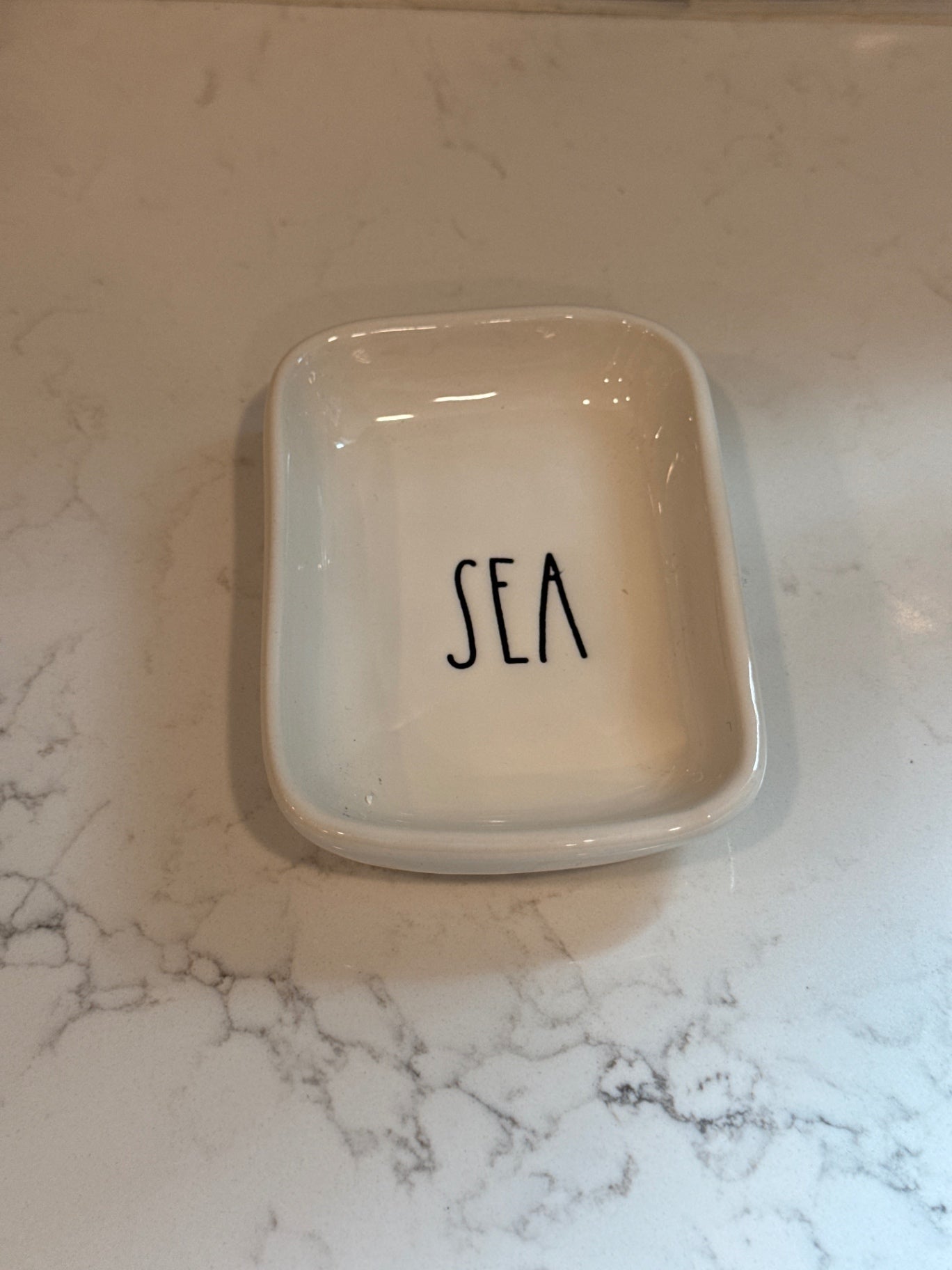 Rectangular Dish Dunn “Sea”