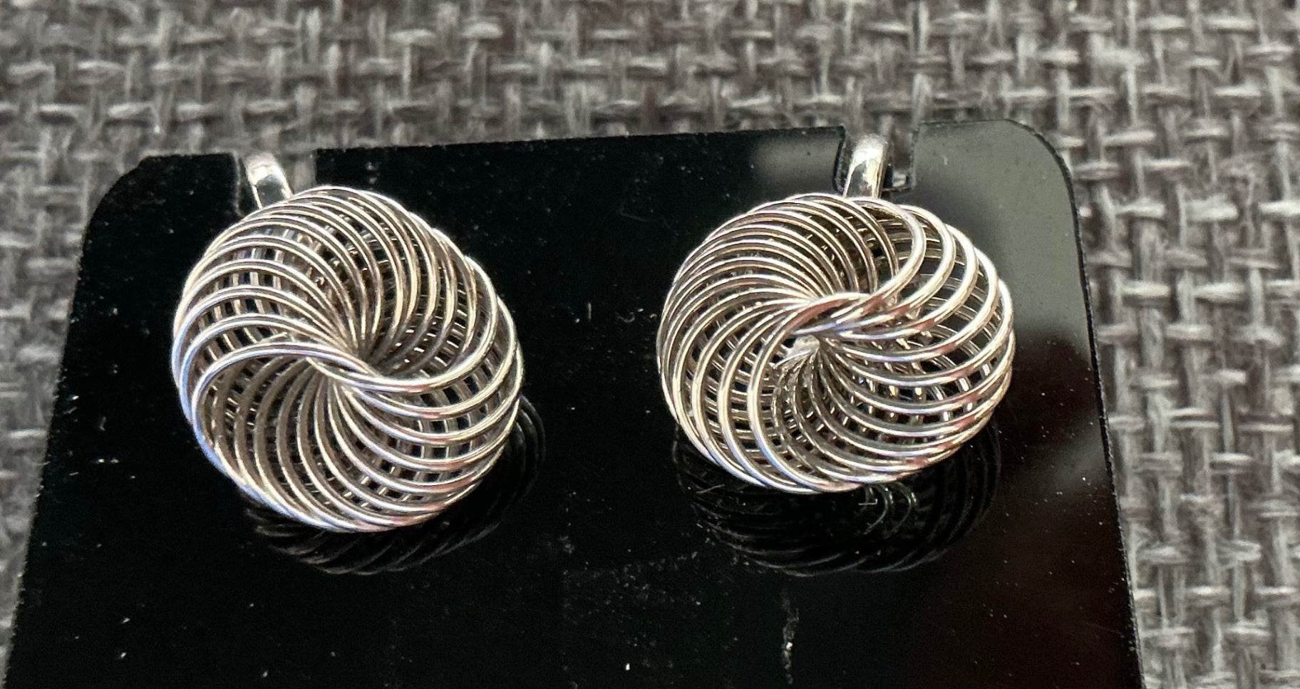 VTG. SPIRAL KNOT CLIP-ON EARRINGS