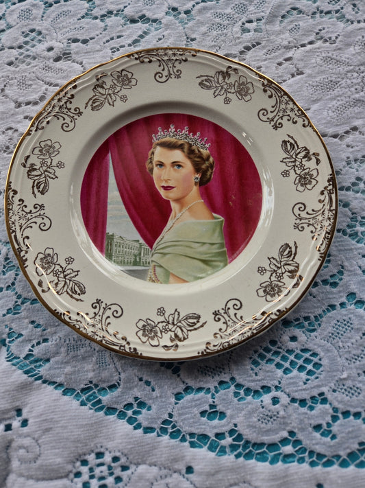 Queen elizabeth plate