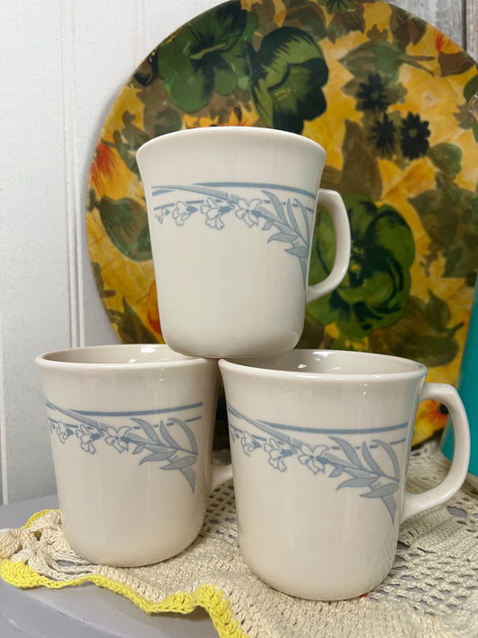 Set of 3 Vintage Corelle Blue Lily Mugs