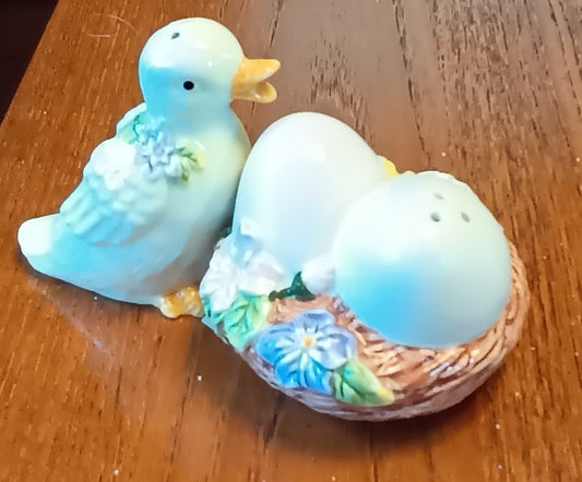 Easter/Spring Salt & Pepper