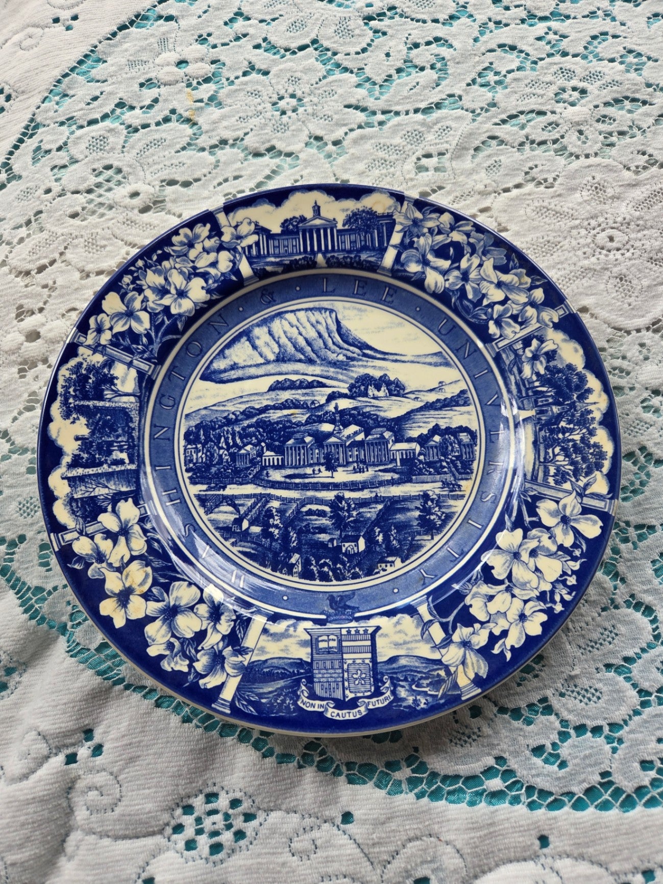 Wedgwood plate Lee and Washington