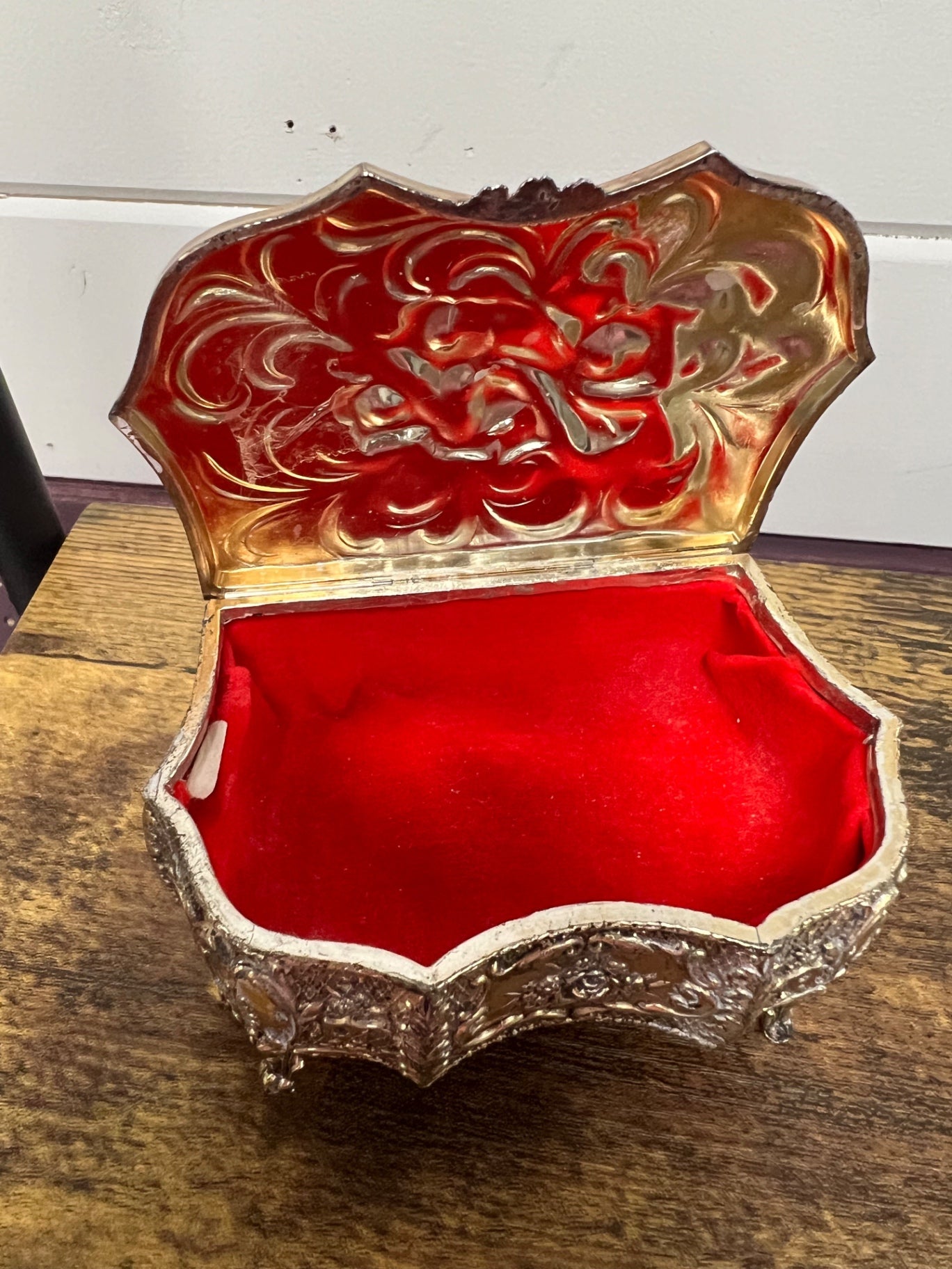 Vintage Ornate Filigree Jewelry Casket 