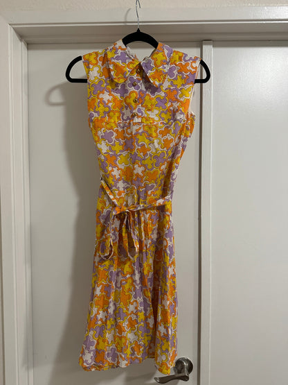 1960's Pleated Dress w/dog ear collar