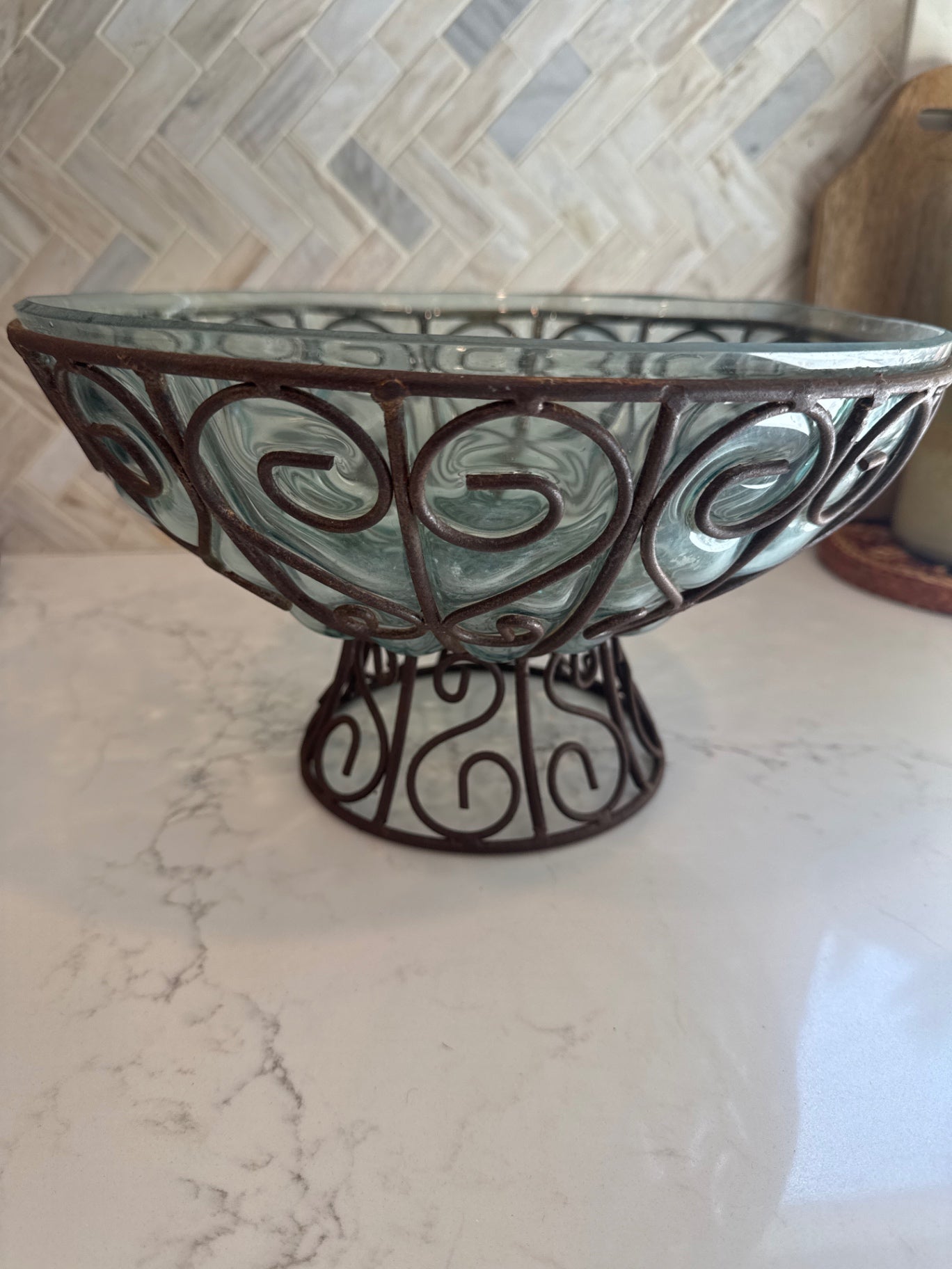 Tinted Glass Bowl w/Wire Pedestal 