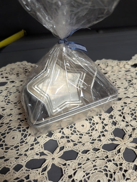 Vtg. Mini Baking Pans (Stars & Rectangles)