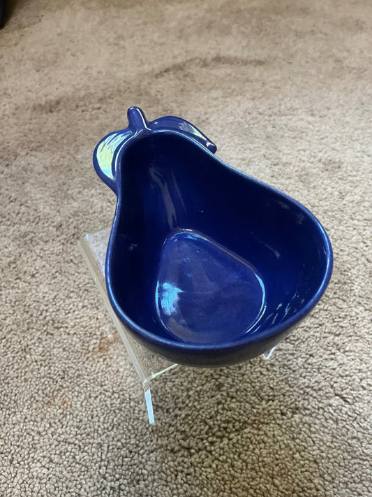 Red Wing Blue Pear Dish