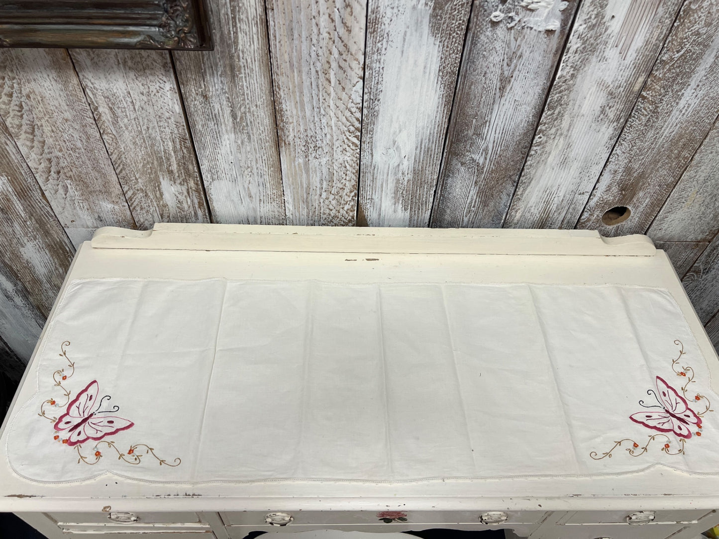 Vintage Butterfly Embroidered Table Runner