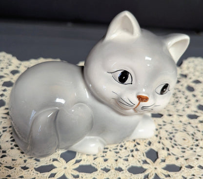 Vtr. Otagiri Japanese Cat Figurine