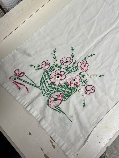 Vintage Garden Floral Embroidered Table Runner