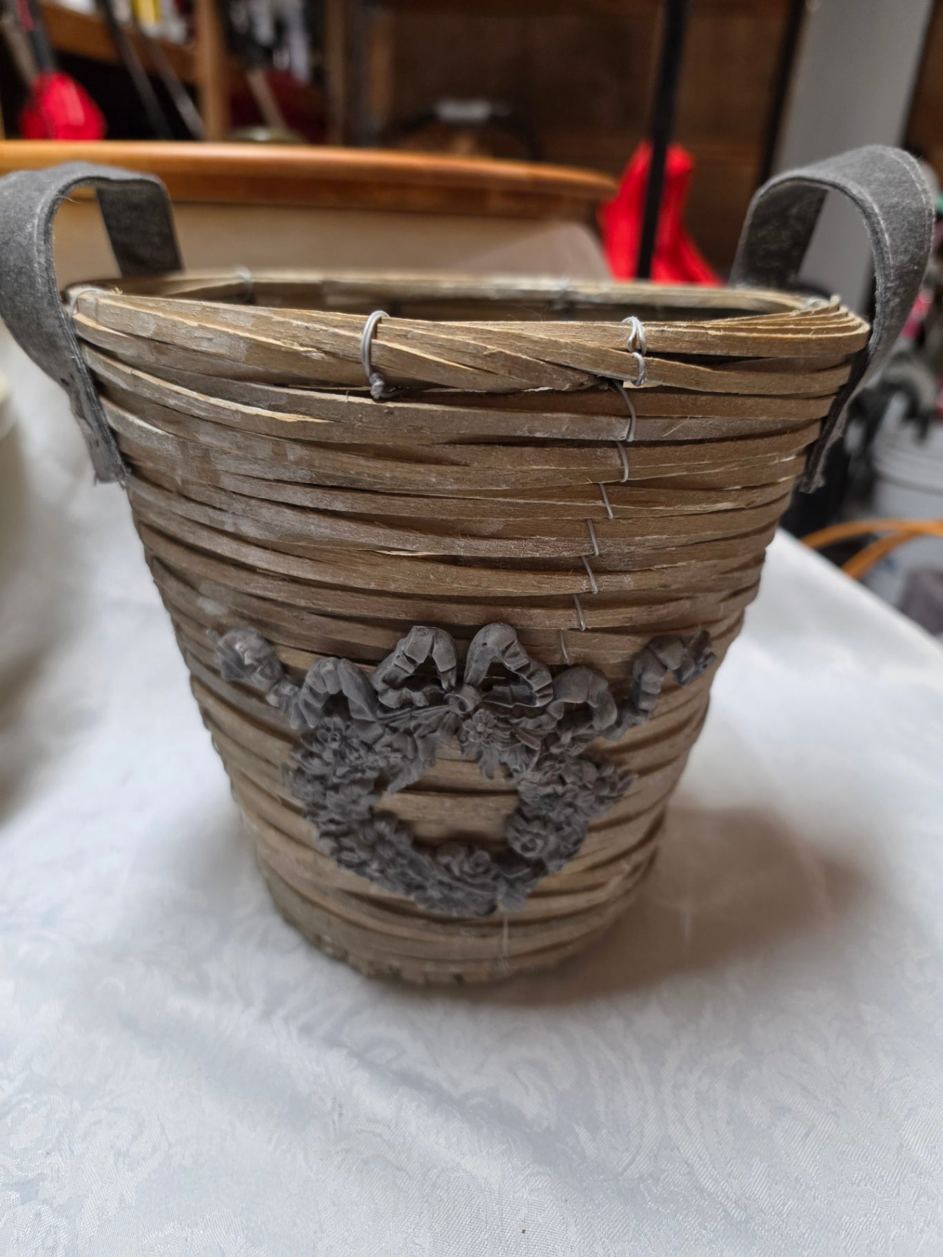 Farmhouse basket