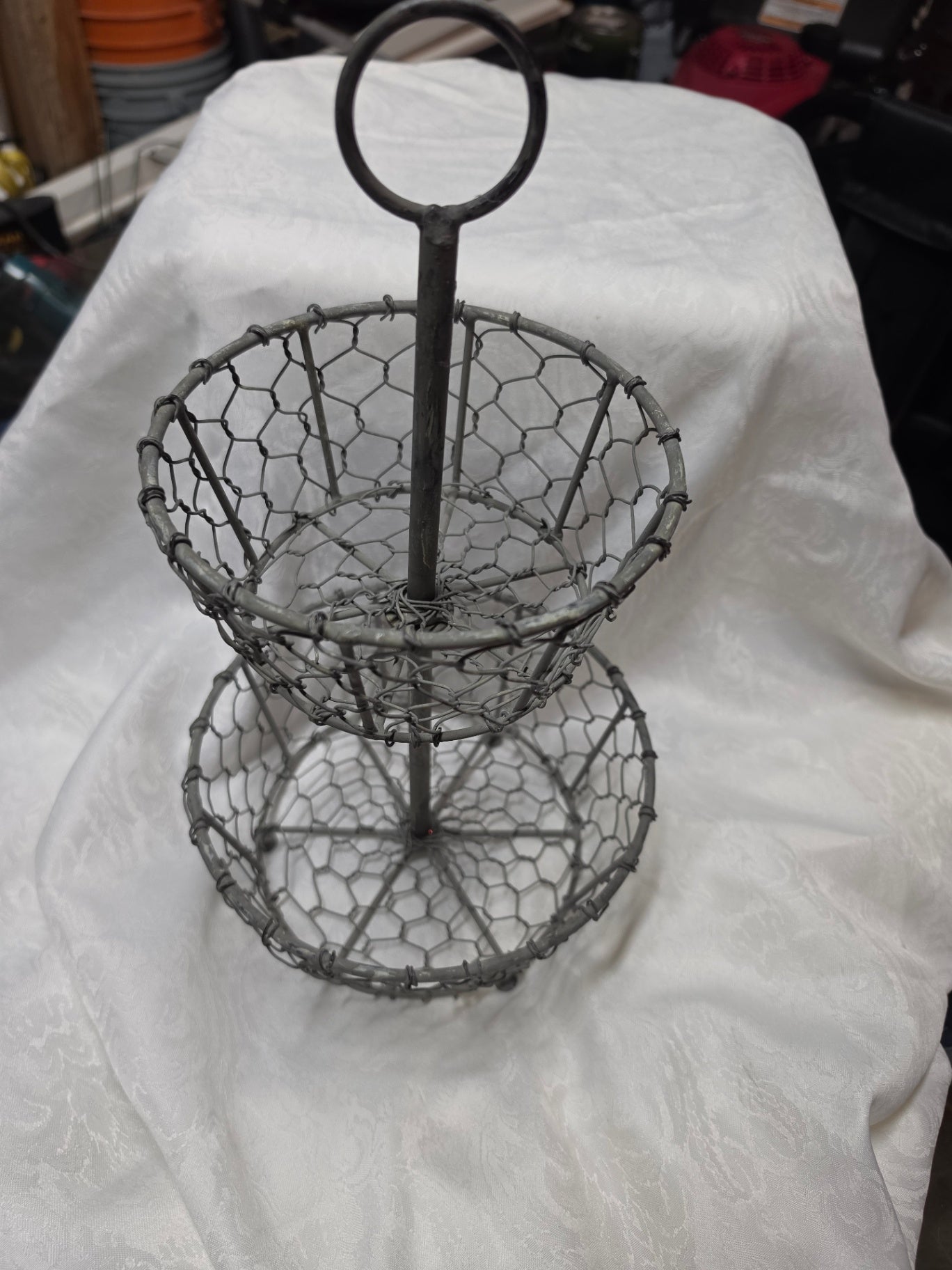 Farmhouse basket 2-tier
