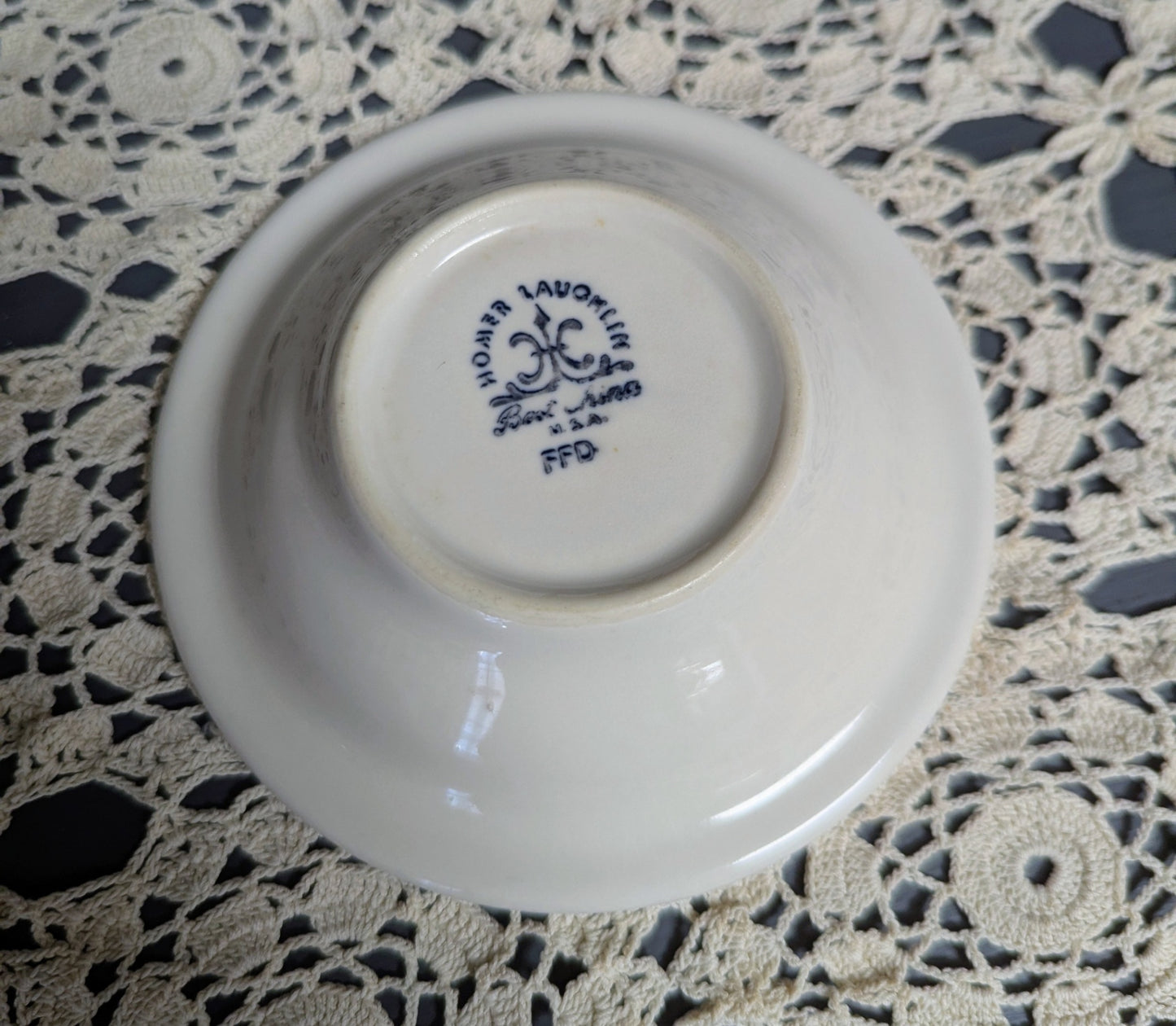 Vtg. Homer Laughlin Buffalo China Fruit Bowl