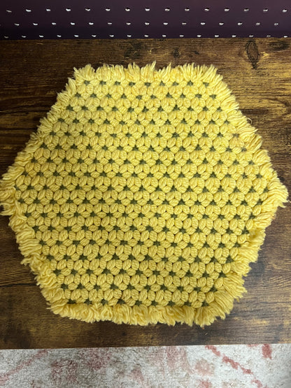Yellow and Green Yarn Decorative Placemat