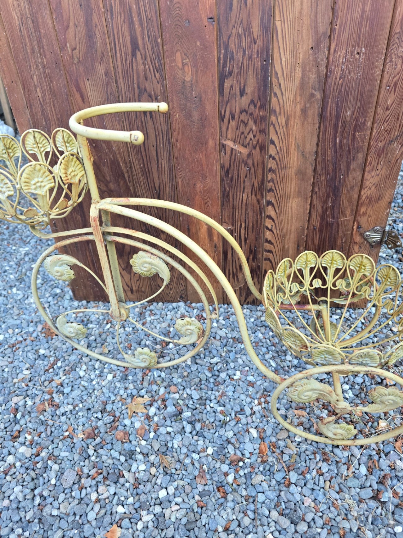 Bicycle planter 19"h