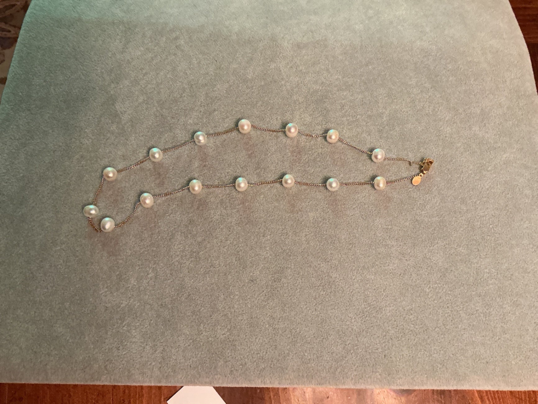 Faux Pearl & Gold necklace