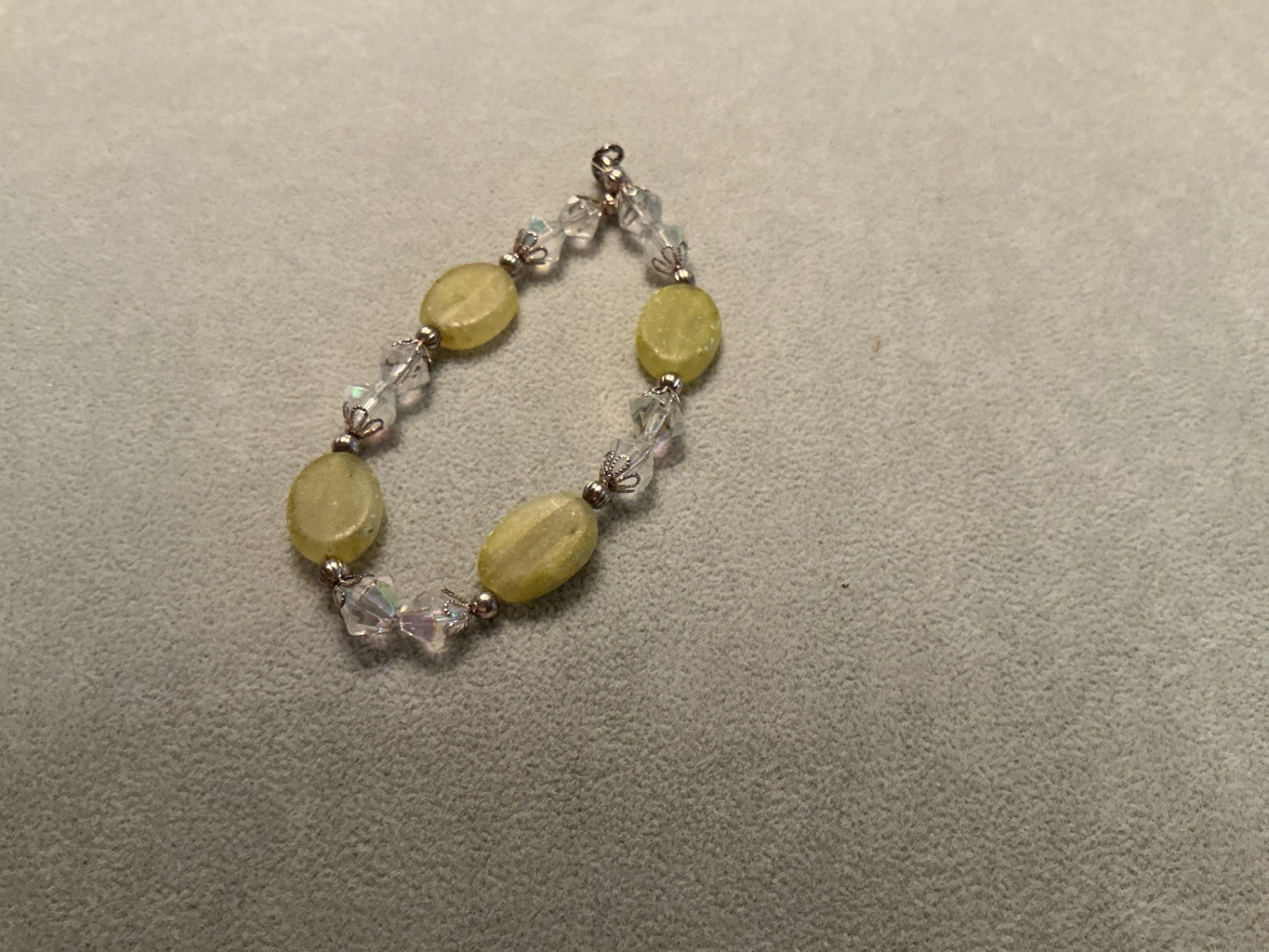 Yellow beaded bracelet 