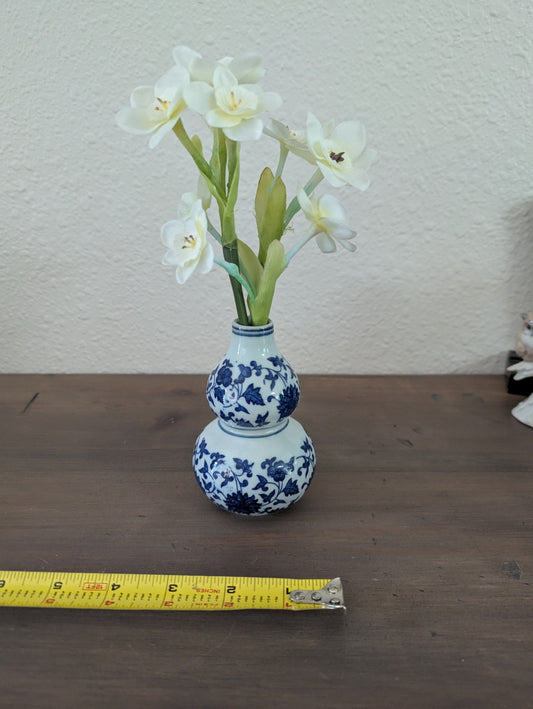 Vtg. Allstate Porcelain Petite Bud Vase