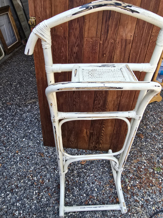 Bamboo valet