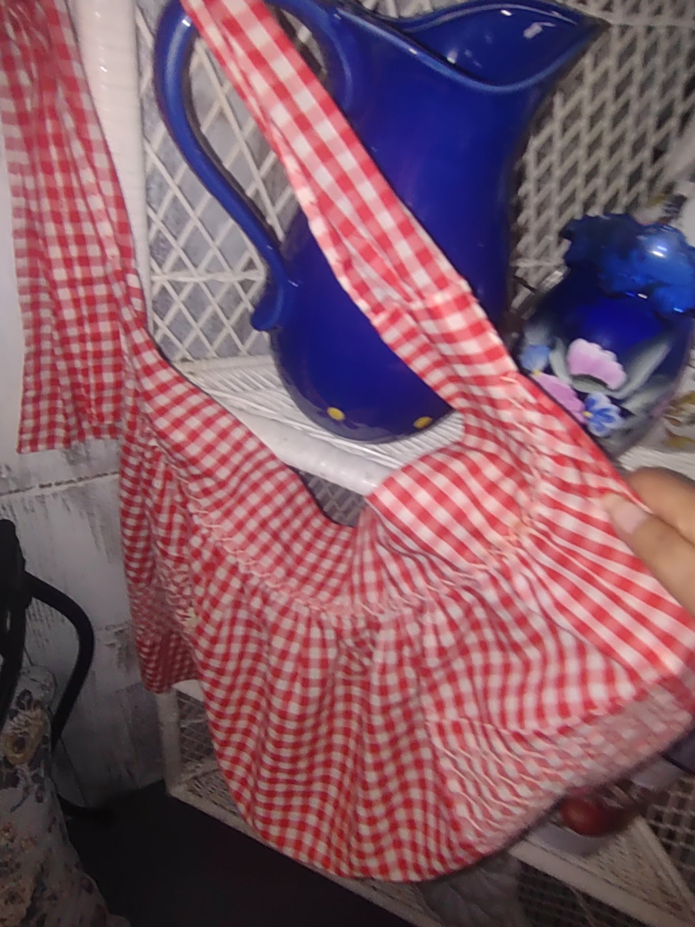 Apron vintage red