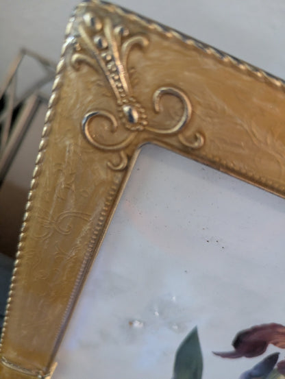 Ashley Manor Ornate Glass Frame