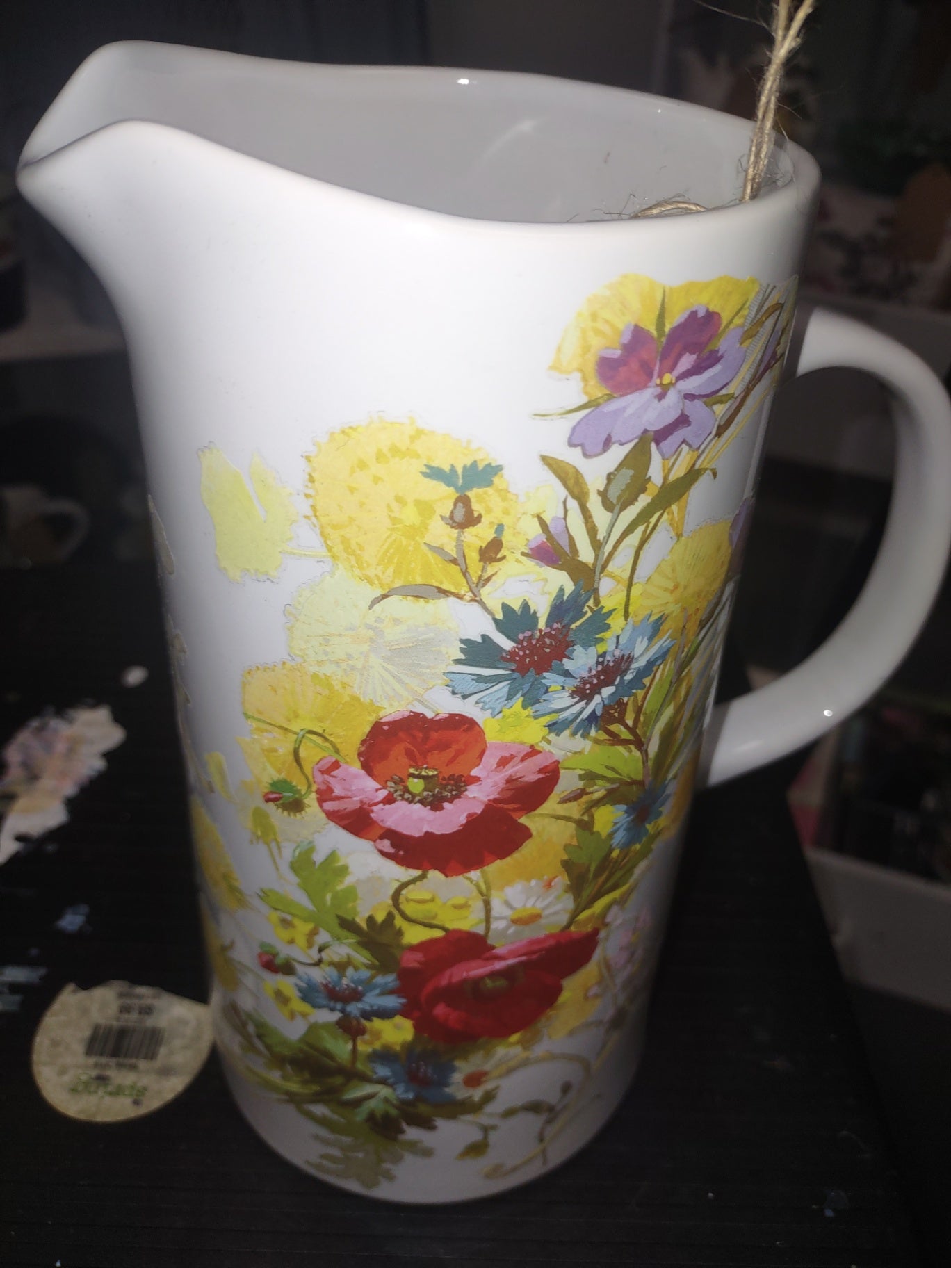 Pitcher  roseya