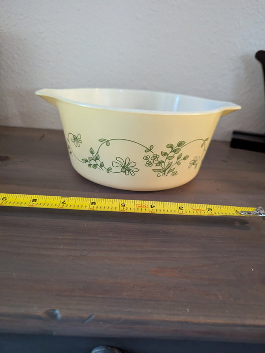 1980's Pyrex Shenandoah Casserole Yellow