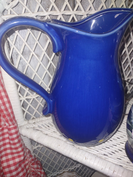  blue pitcher 