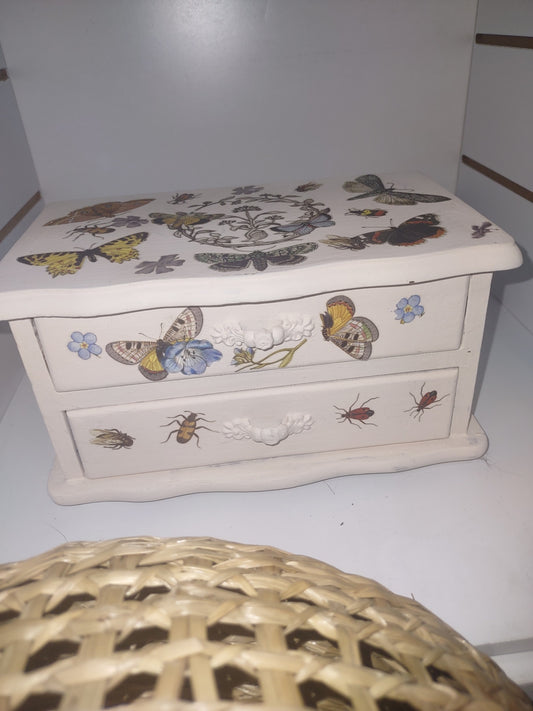 Jewelry box four drawer butterfly 