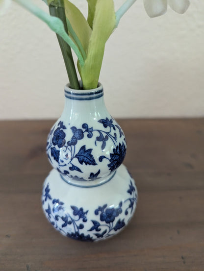 Vtg. Allstate Porcelain Petite Bud Vase