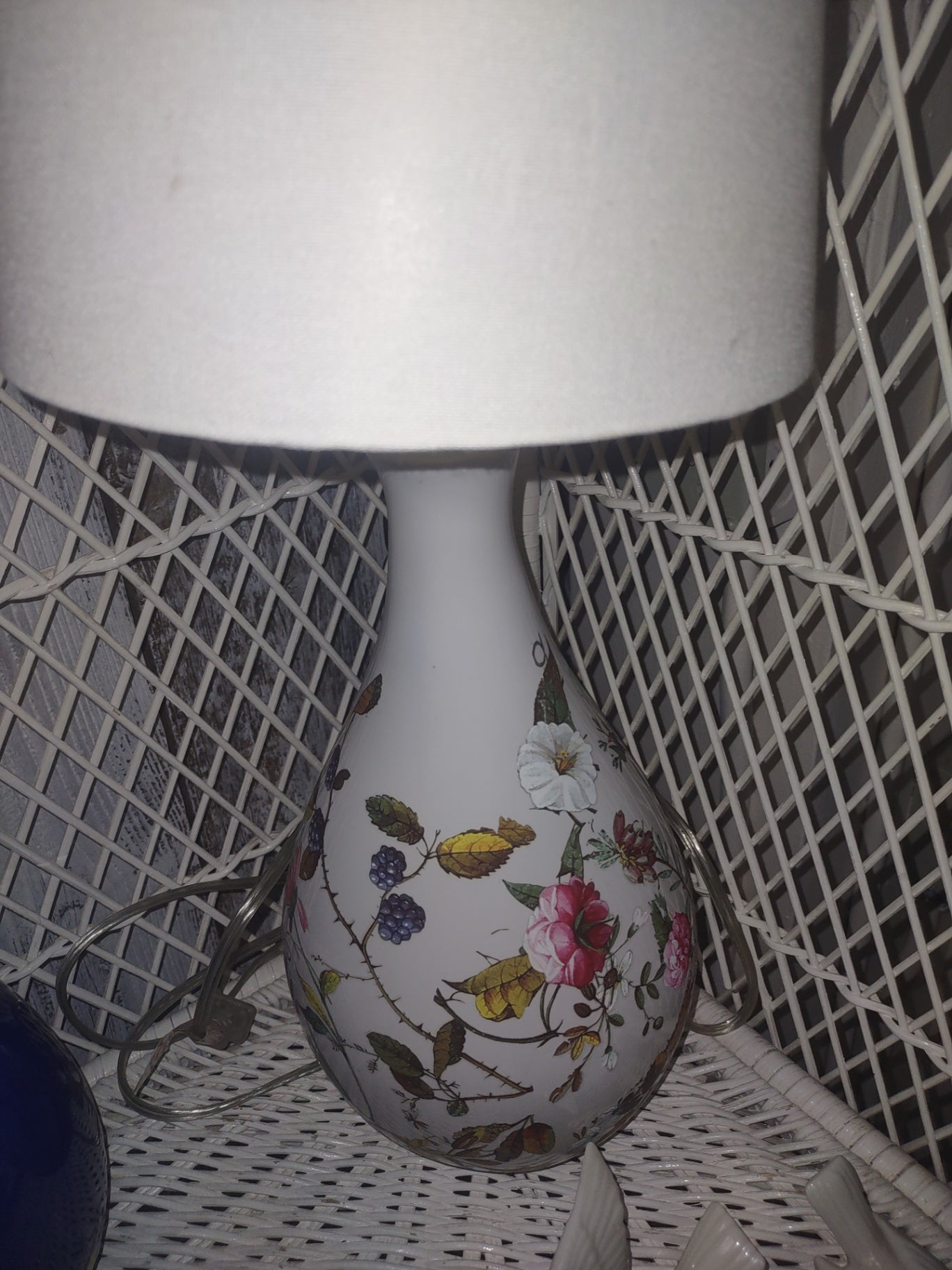 lamp floral