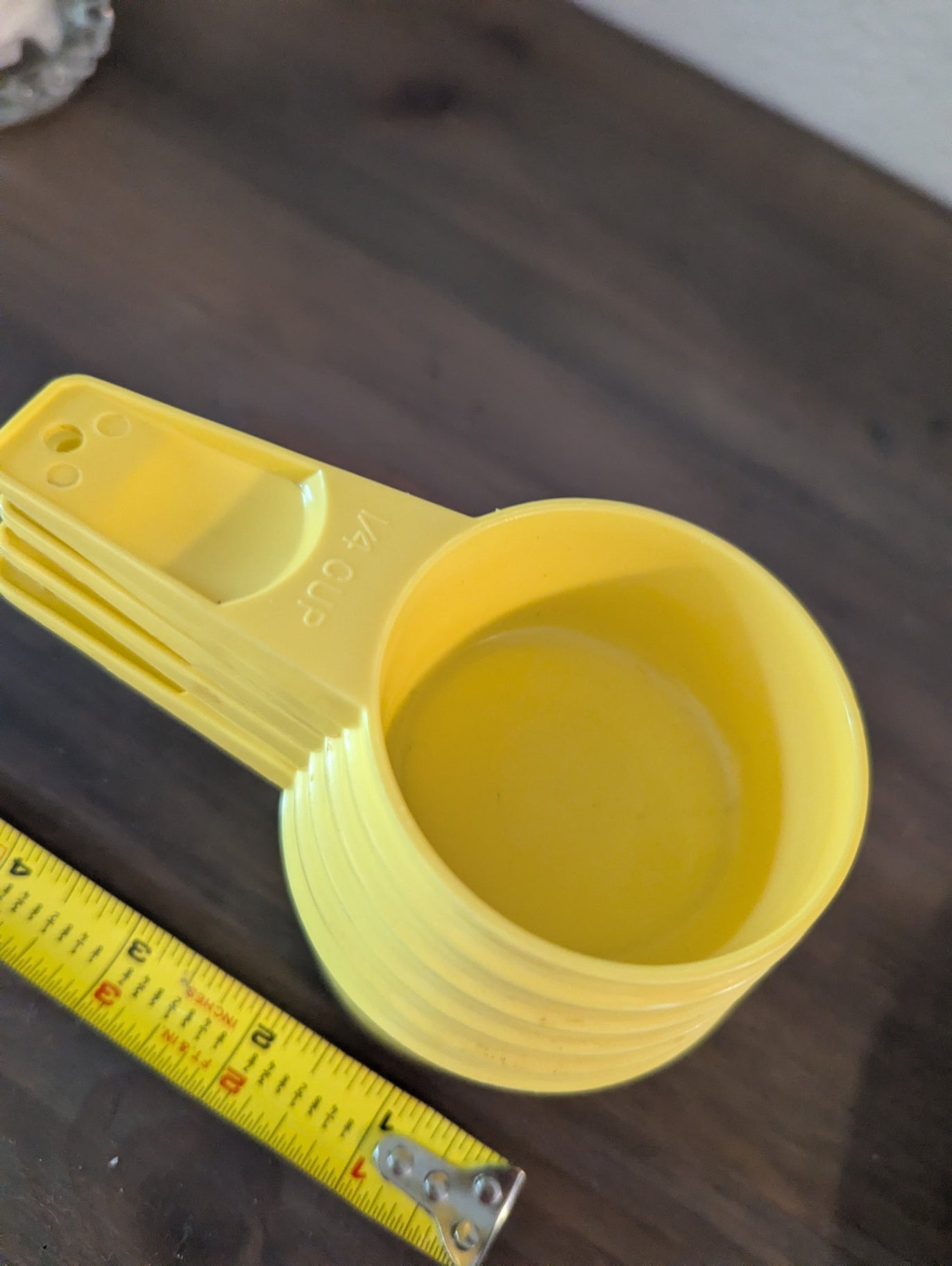 Vtg. Cute Yellow Tupperware Measuring Cups