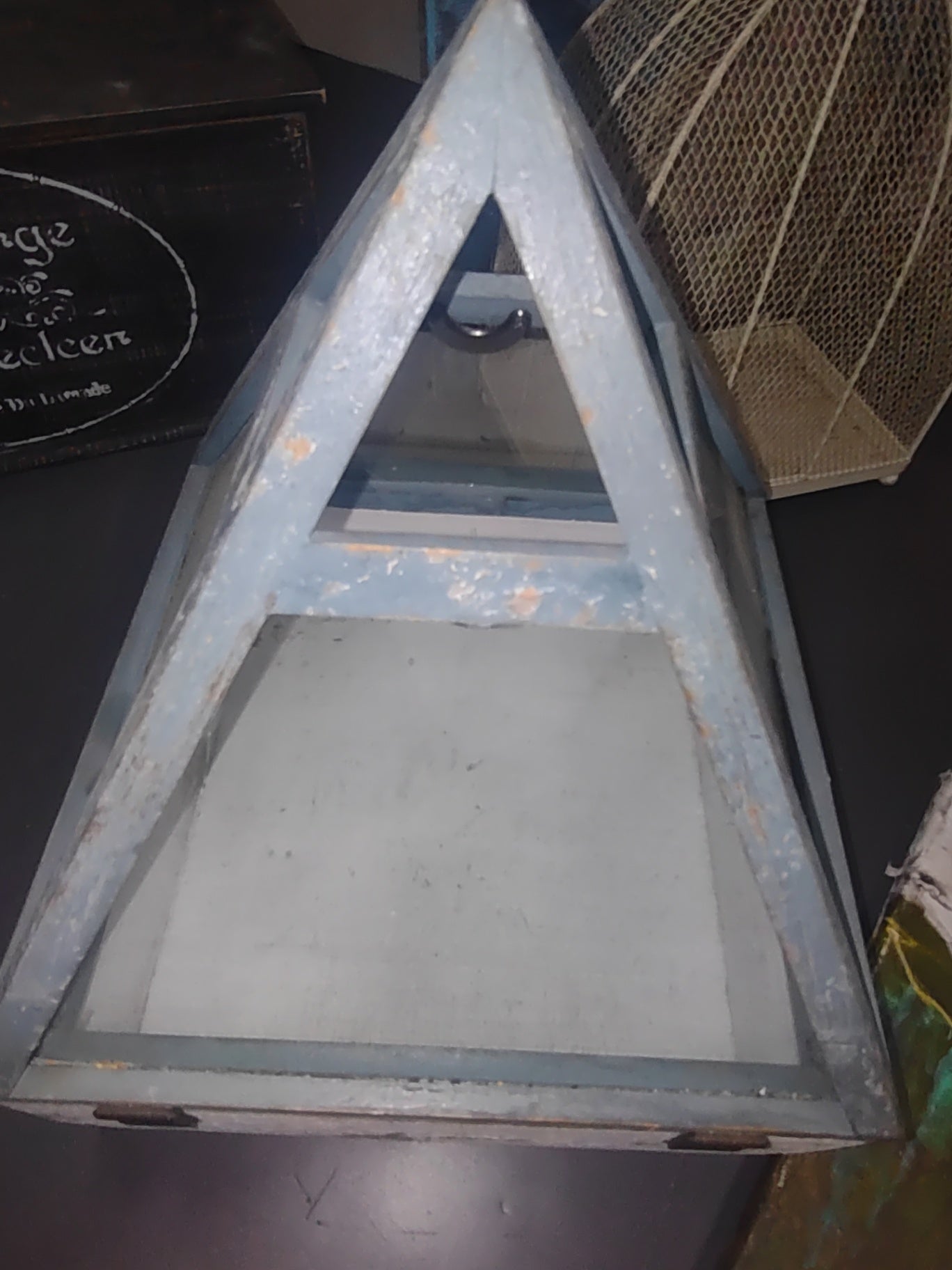 Piramid planter 