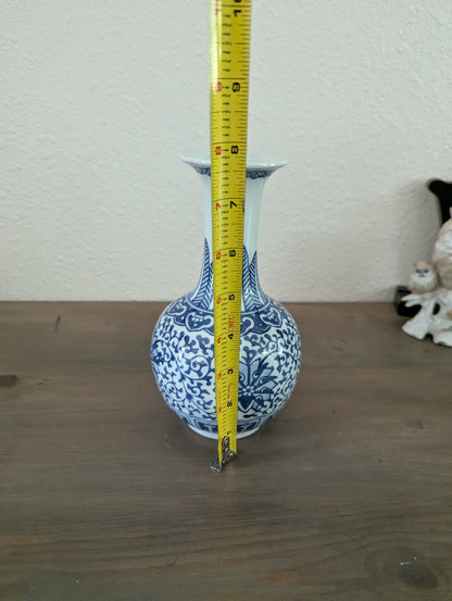 Chinese Porcelain Decorative Vase Blue/White 