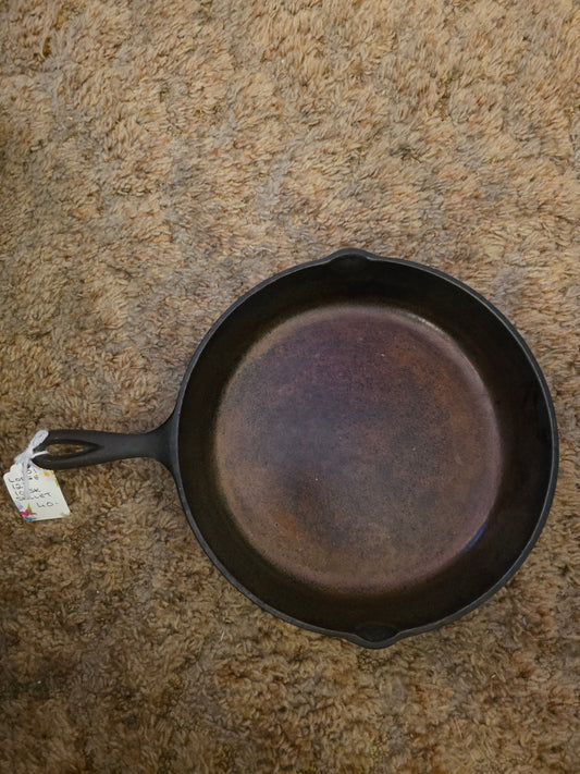 LODGE, 12 INCH, SKILLET.