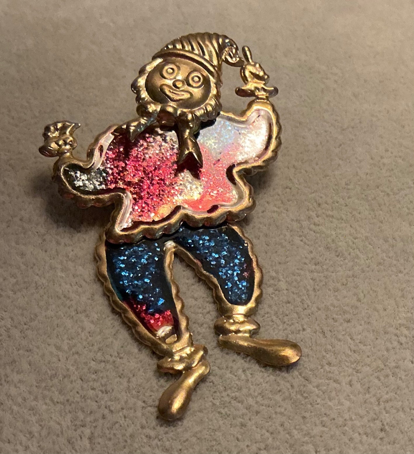 VTG. Articulated Jester Brooch