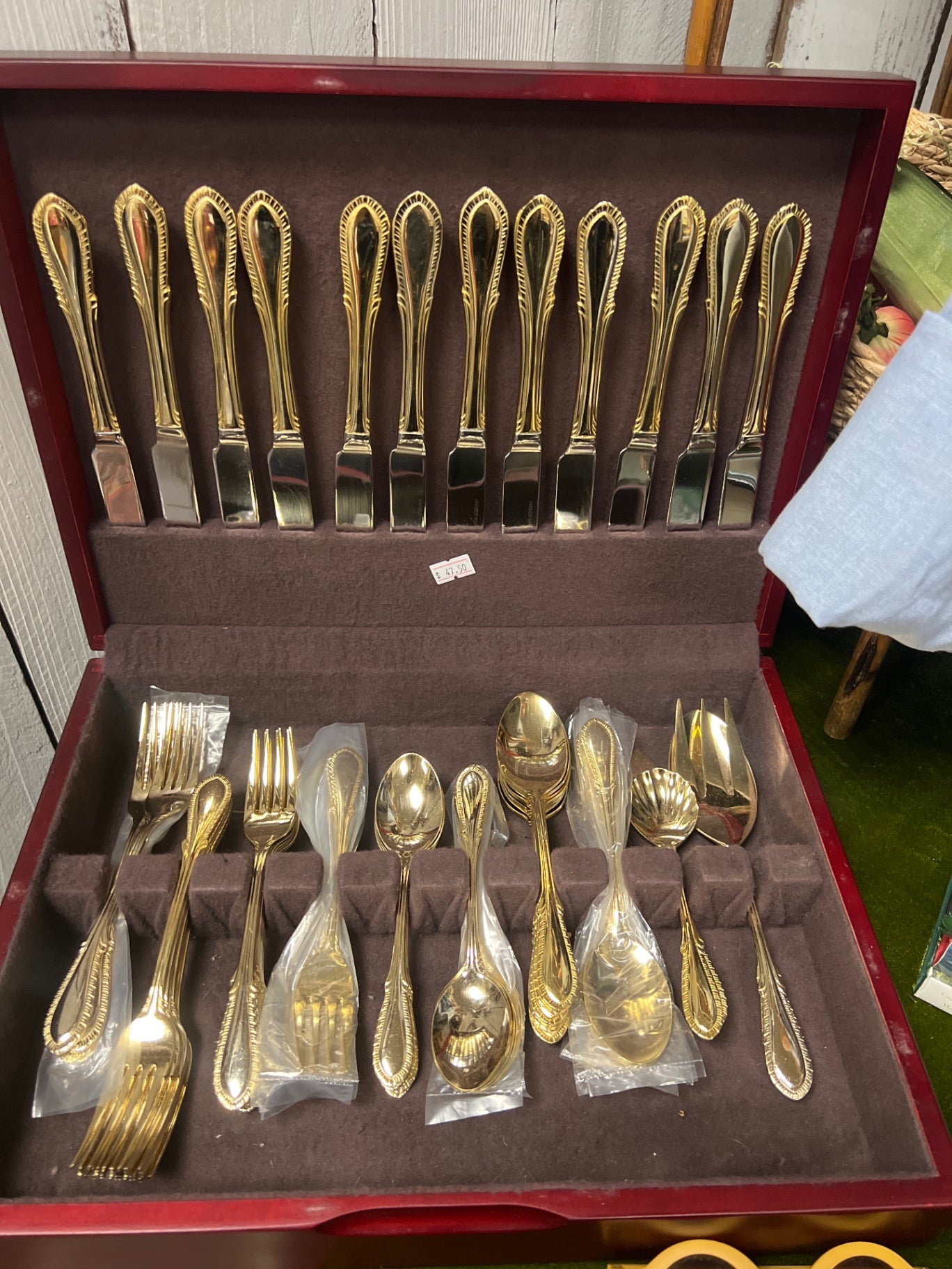 Cutlery & Flatware gold 