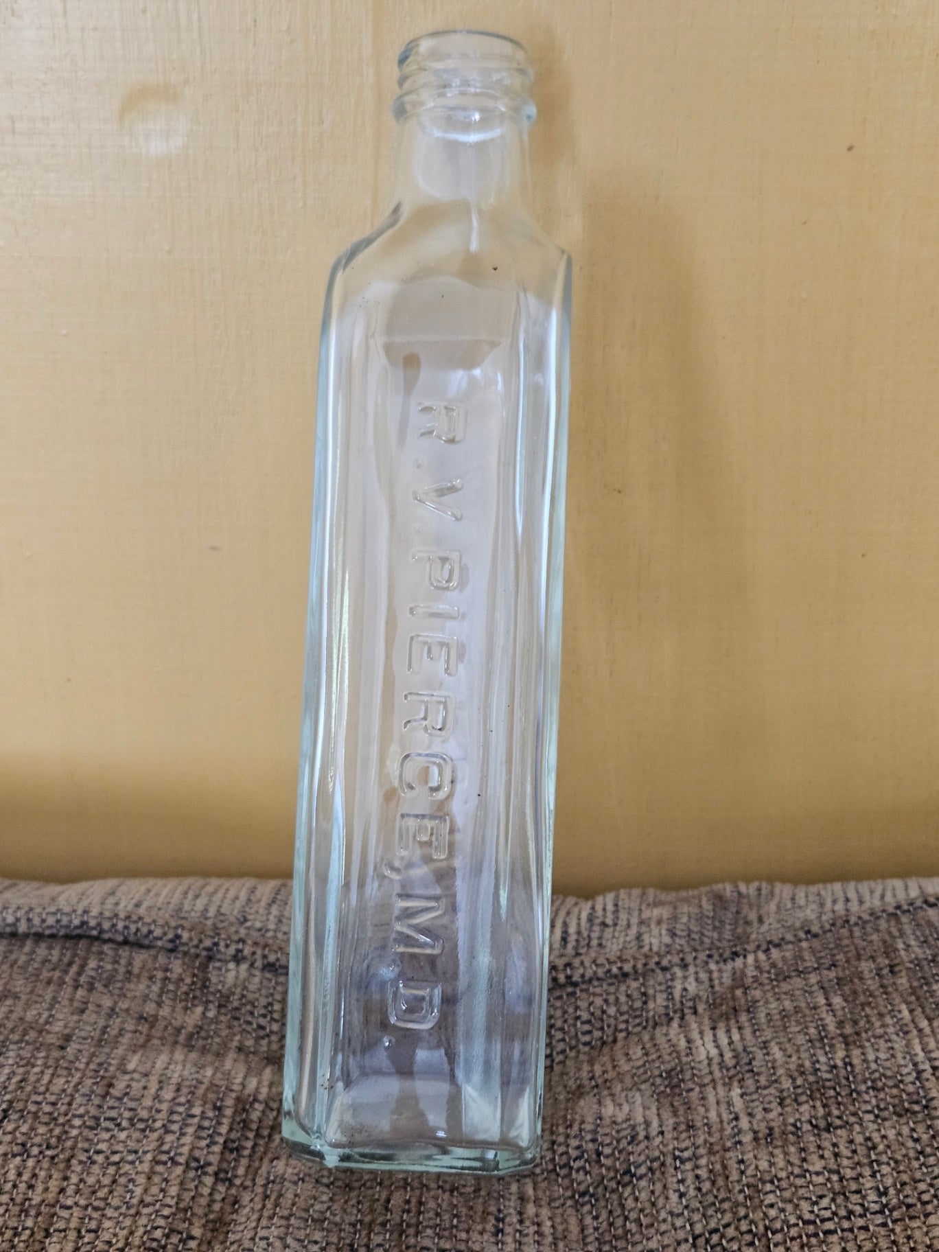 Vint medicine bottle