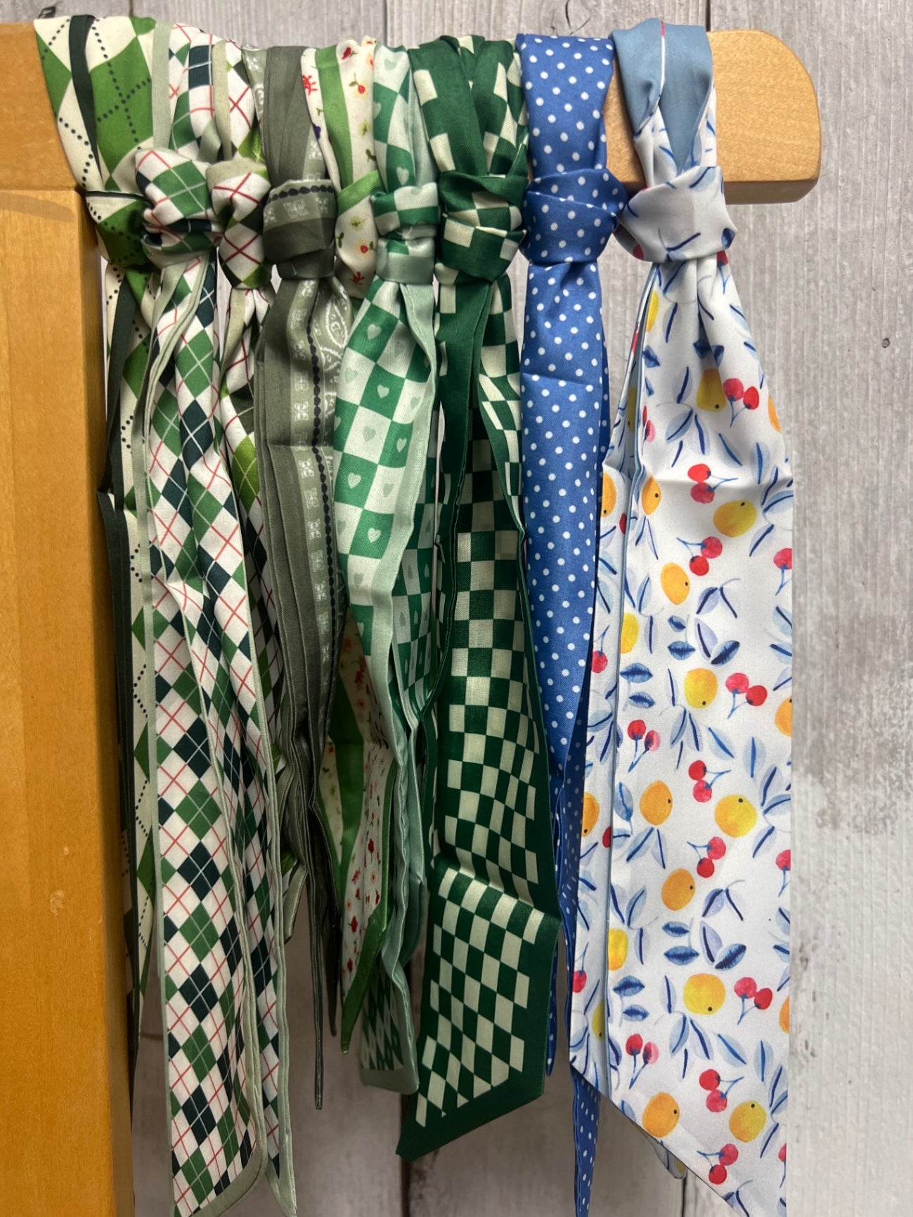 Clothing & Accessories
