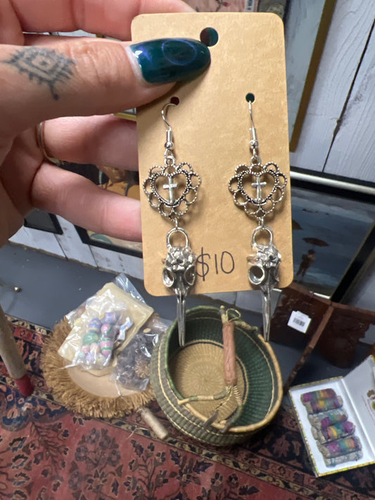 Jewelry animal skull earrings 