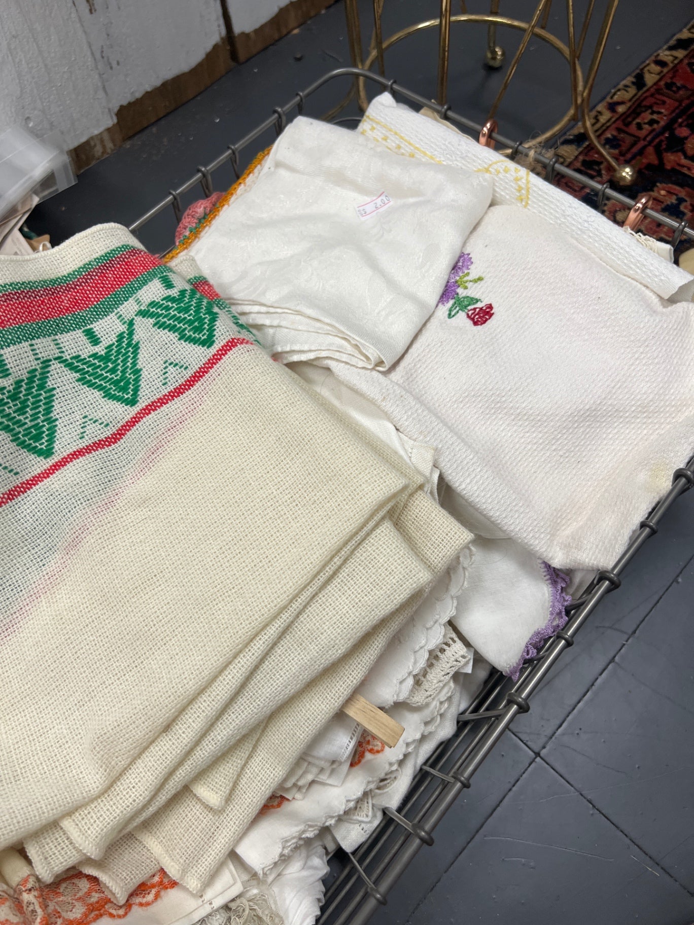 Delicate Vintage Linens & kitchen clothes 