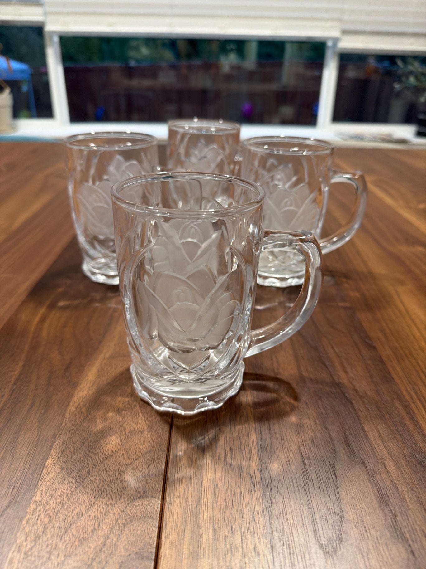 [Set of 4] Retired Vintage Set of Mikasa Rose Pearl Frosted Crystal Mugs