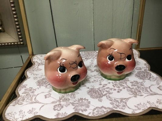 Vintage DeForest pig salt & pepper set
