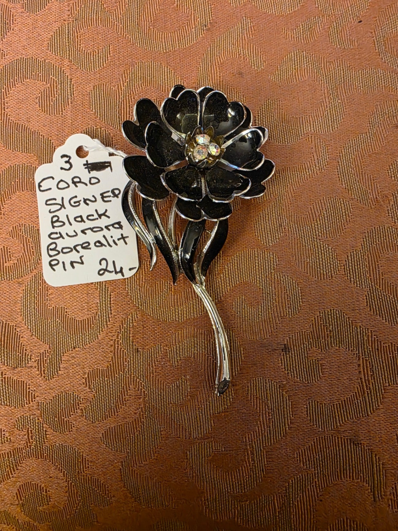 Jewelry. CORO BLACK BOREALIS PIN