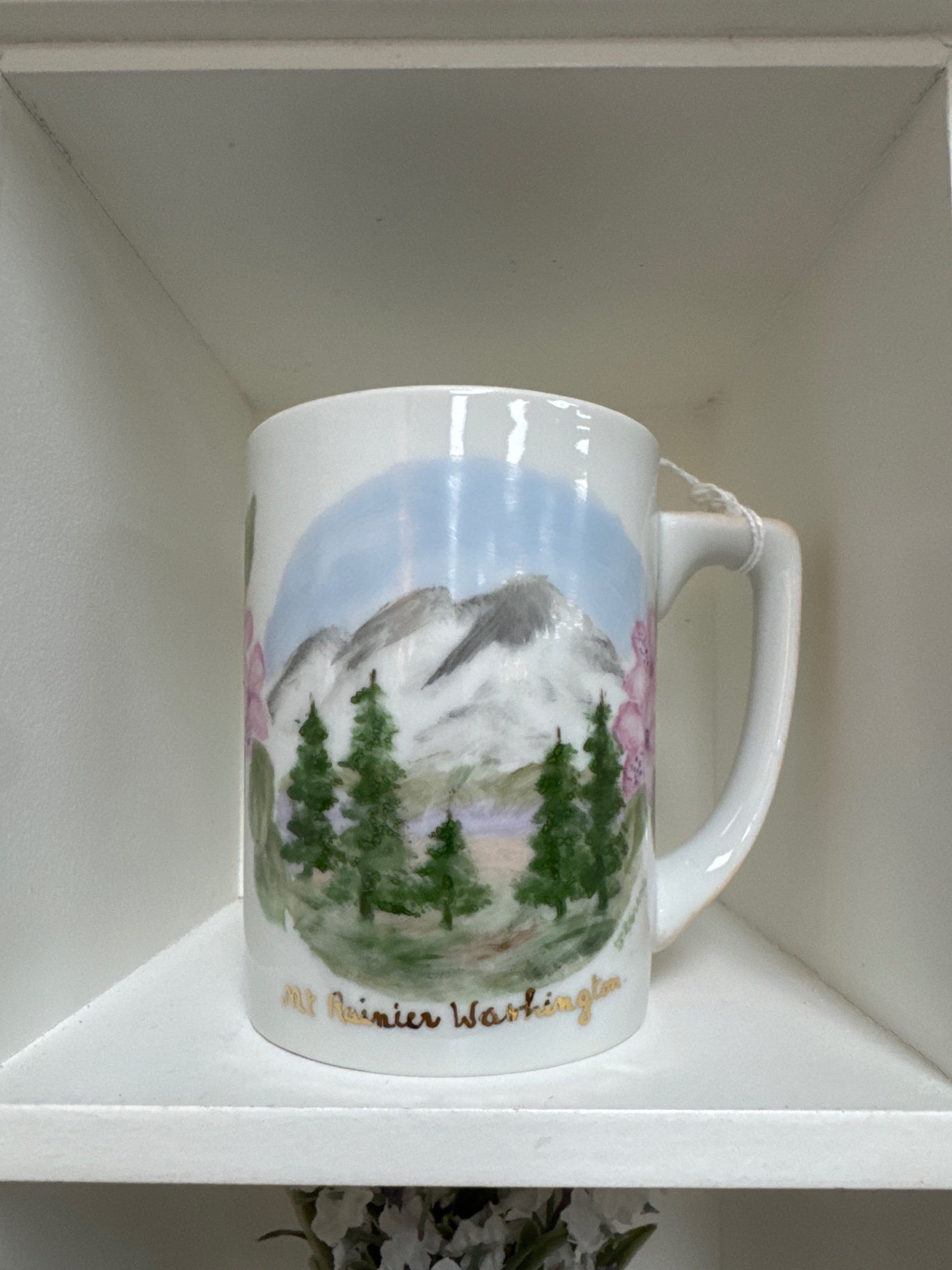 Vintage hand-painted Mount Rainier mug